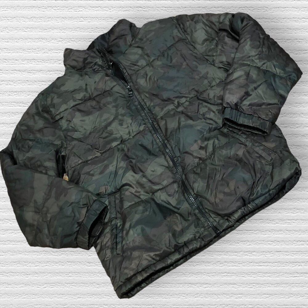 Crazy 8s Med 7-8 "Epic" Camouflage Green Black Puffer Jacket